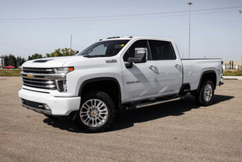 2023 Chevrolet Silverado 3500HD HIGH COUNTRY CREWCAB 4X4 DIESEL LEATHER SUNROOF
