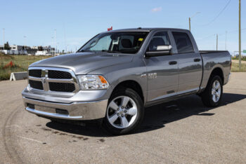 2023 Ram 1500 SLT CREWCAB 4X4 HEMI